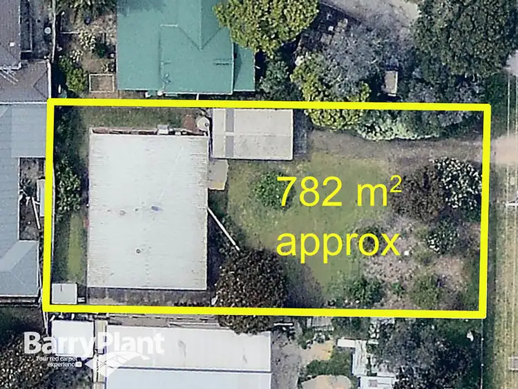 52 First Avenue, Rosebud VIC 3939