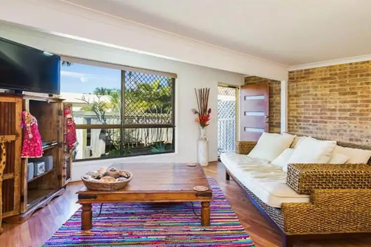 16/71 Olsen Avenue, Labrador QLD 4215