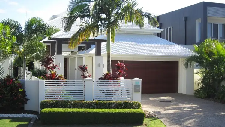 10 Riverlinks Boulevard East, Helensvale QLD 4212