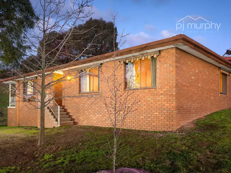 21 Hillcrest Avenue, Bellbridge VIC 3691