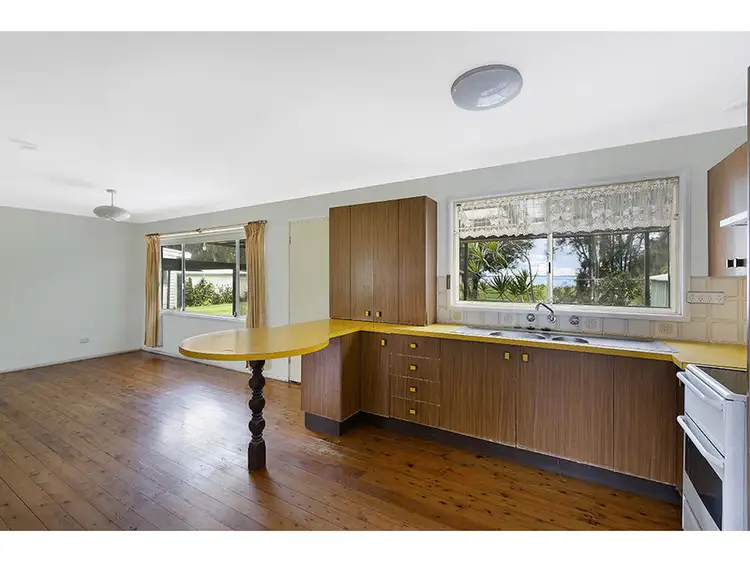 Third view of Homely house listing, 347 Lakedge Avenue, Berkeley Vale NSW 2261