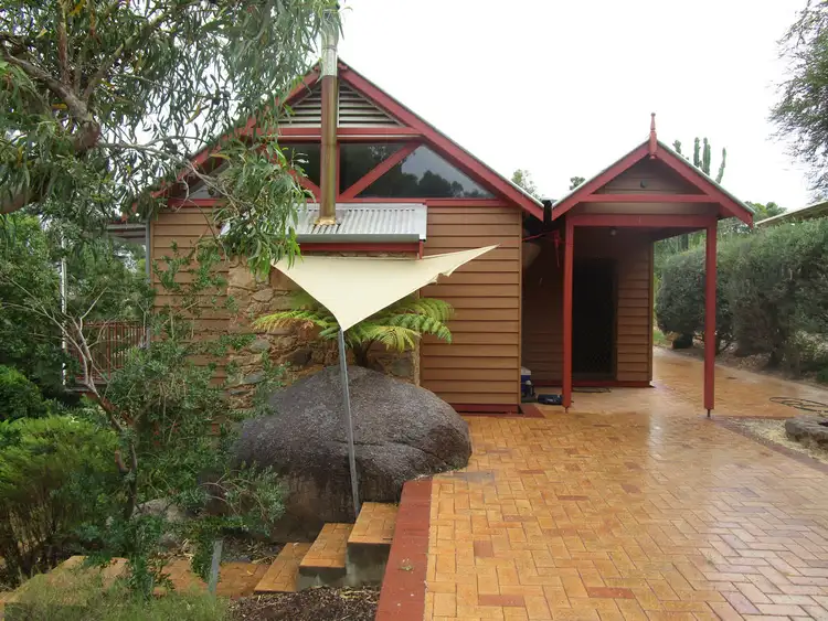 7 Glenlea Drive