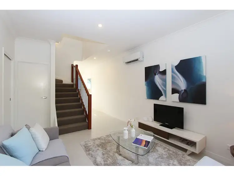 Third view of Homely unit listing, 2/371 Fairfield Road, Yeronga QLD 4104