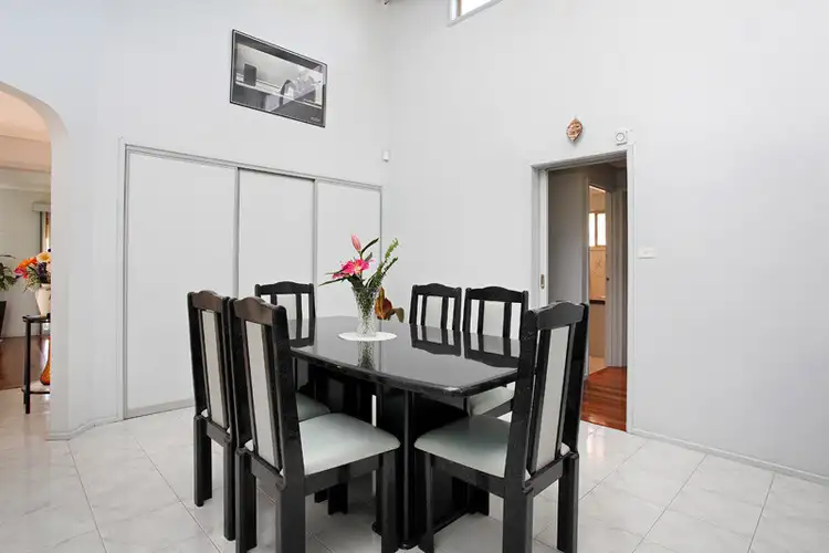 Sixth view of Homely house listing, 10 Plymouth Close, Sunshine North VIC 3020