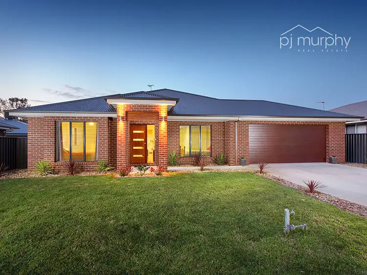 Main view of Homely house listing, 35 Whiteley Circuit, Baranduda VIC 3691