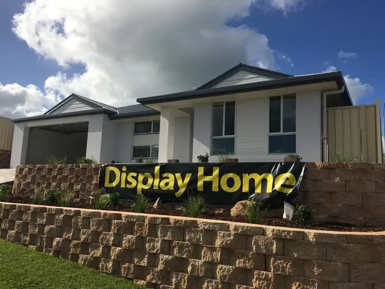 Second view of Homely house listing, 18 Telopea Court, Worrolong SA 5291