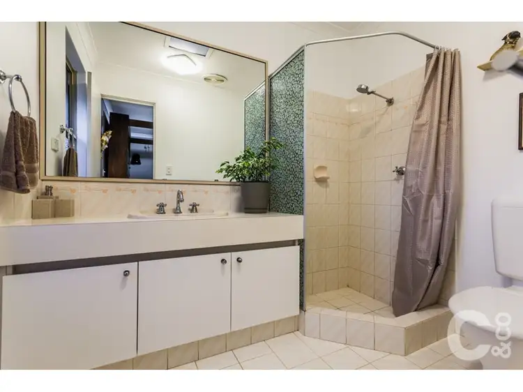 Fourth view of Homely house listing, 21 Robbins Retreat, Leda WA 6170