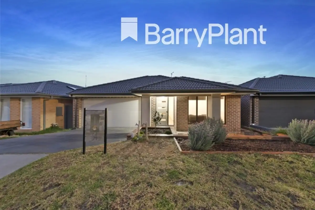 Main view of Homely house listing, 34 Belmont Crescent, Pakenham VIC 3810