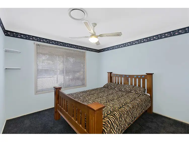 Sixth view of Homely house listing, 15 Kerry Crescent, Berkeley Vale NSW 2261