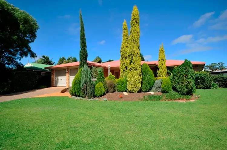 42 Bouganvillea Drive, Middle Ridge QLD 4350