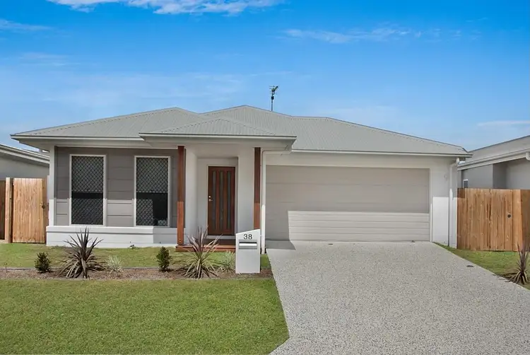 38 Olive Circuit, Caloundra West QLD 4551