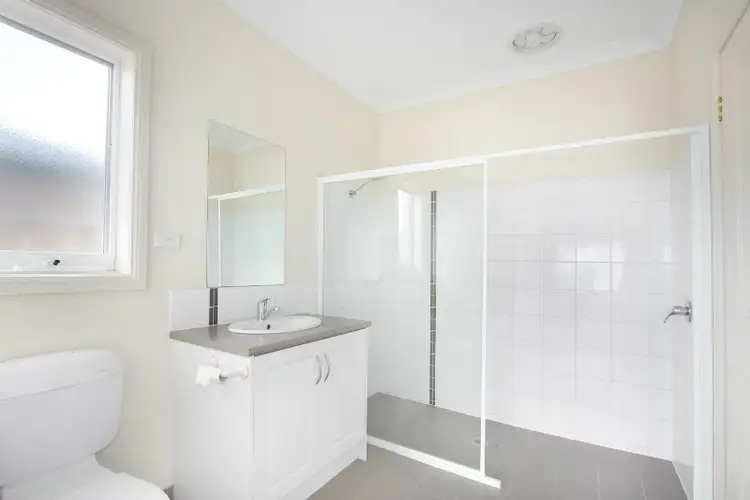 Sixth view of Homely unit listing, Unit 6 - 27 Jefferson Road, Garfield VIC 3814