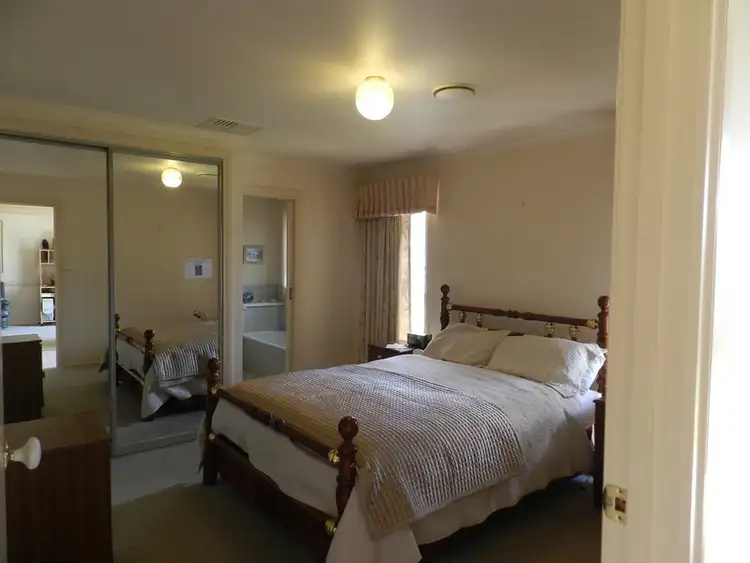 Sixth view of Homely house listing, 12 Sunvalley Drive, Shepparton VIC 3630
