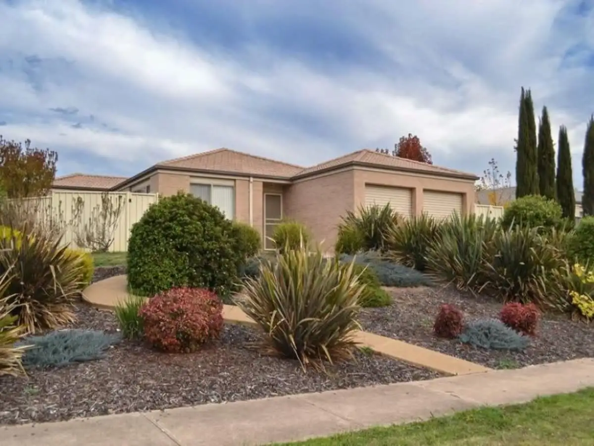Main view of Homely house listing, 18 Cambridge Drive, Mansfield VIC 3722