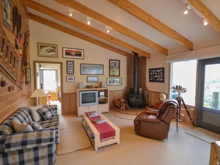 Fifth view of Homely house listing, 1 Telemark Court, Merrijig VIC 3723
