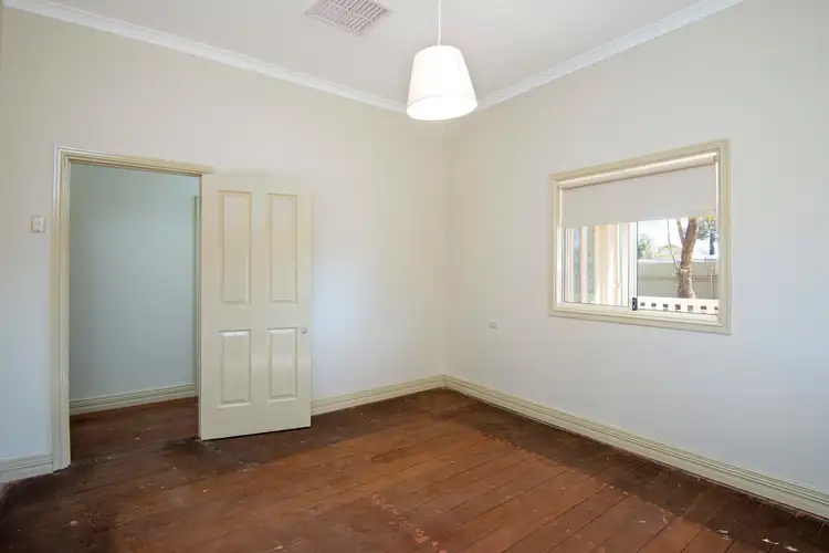 Fifth view of Homely house listing, 2 Forrest Street, Boulder WA 6432