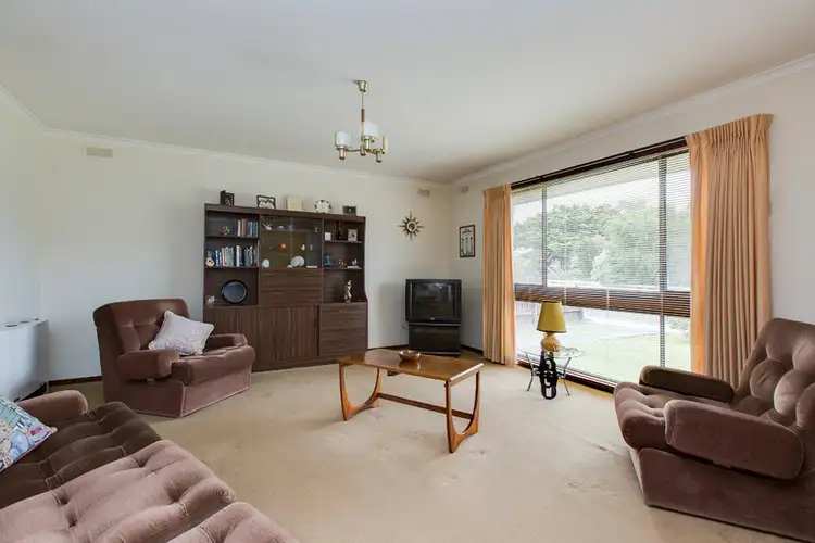 Second view of Homely house listing, 3 Darryl Court, Cowes VIC 3922