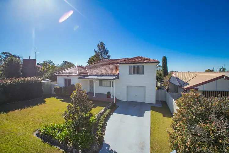 27 Thompson Street, Rutherford NSW 2320