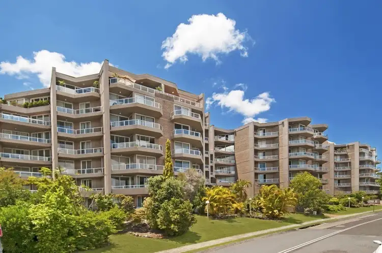 6/91-95 John Whiteway Drive, Gosford NSW 2250