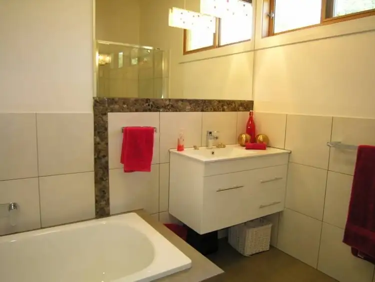 Seventh view of Homely house listing, 17 Bank Street, Jamieson VIC 3723