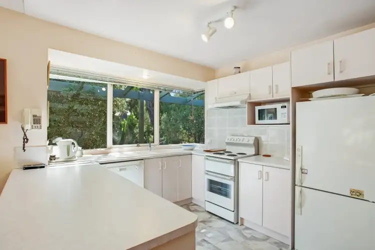 Fifth view of Homely house listing, 6 Dunlane Court, Rye VIC 3941