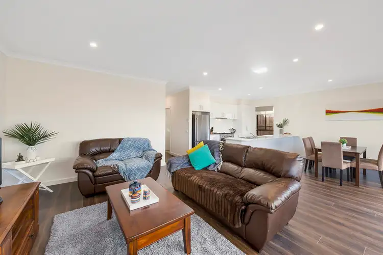 Fifth view of Homely house listing, 5 Bergamot Way, South Morang VIC 3752