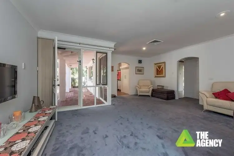 Sixth view of Homely house listing, 10 Dickens Walk, Carine WA 6020