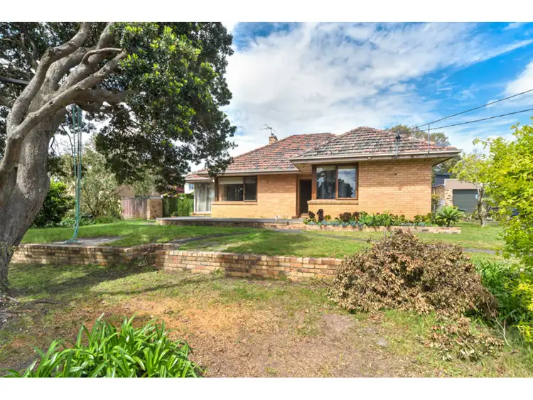 20 Hillcrest Road, Frankston VIC 3199