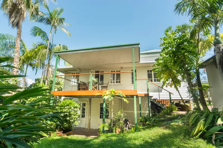 8 Waterview Tce, Dutton Park QLD 4102