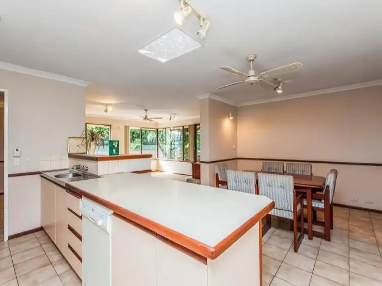 Sixth view of Homely house listing, 10 Barr Court, Thornlie WA 6108