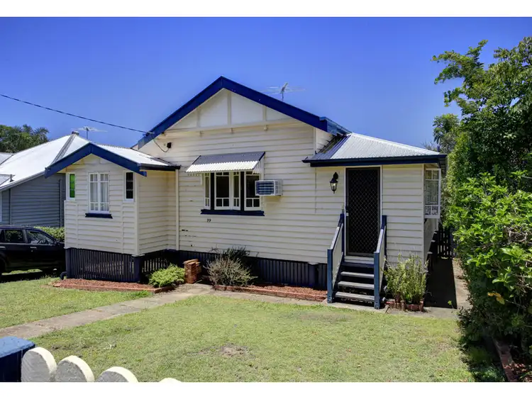 39 Campbell Terrace, Wavell Heights QLD 4012