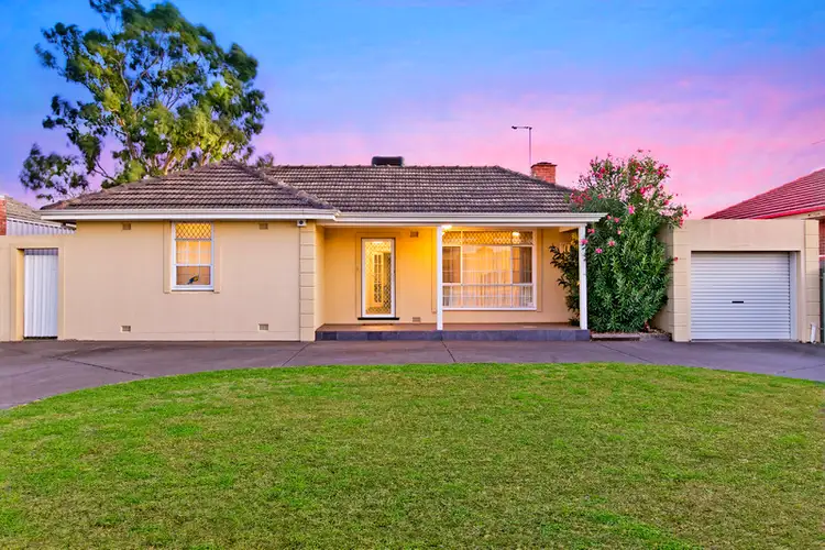 30 Norrie Avenue, Clovelly Park SA 5042