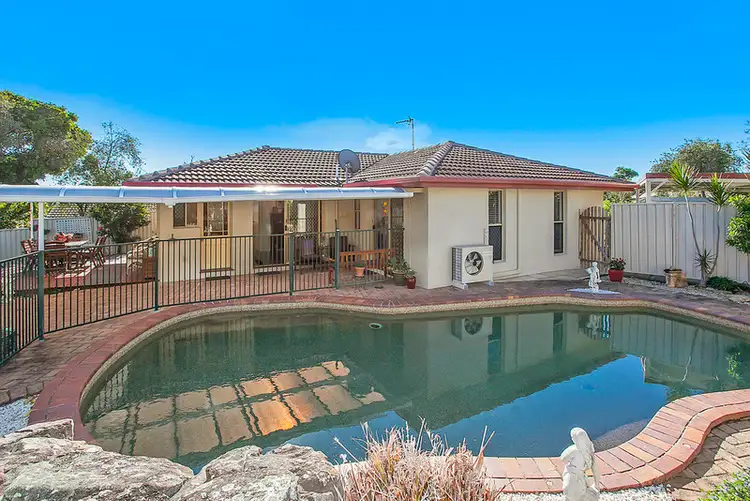 12 Leesa Court, Highland Park QLD 4211