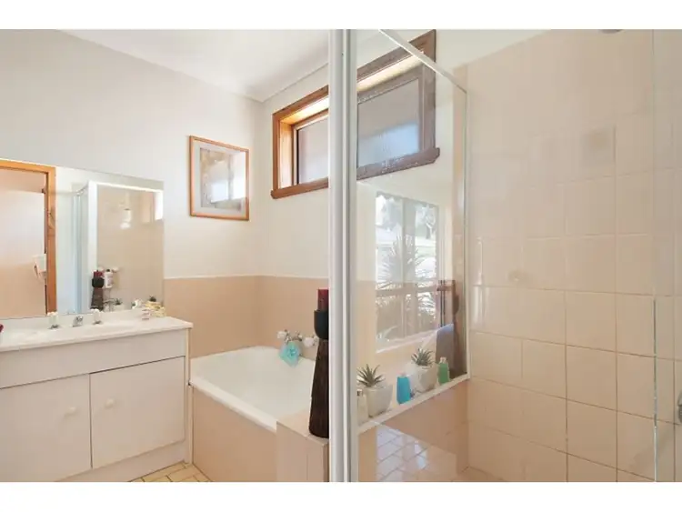 Third view of Homely unit listing, 2/323 Cranbourne-Frankston Road, Langwarrin VIC 3910