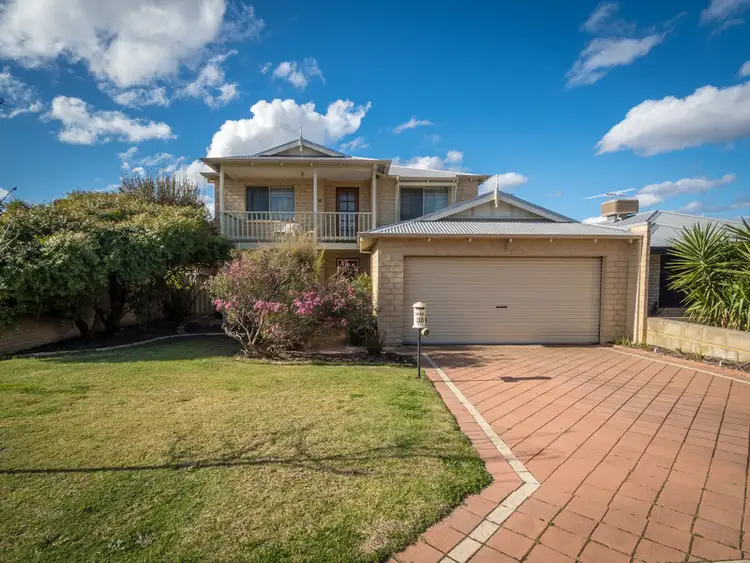 35 Willow Tree Drive, Kewdale WA 6105