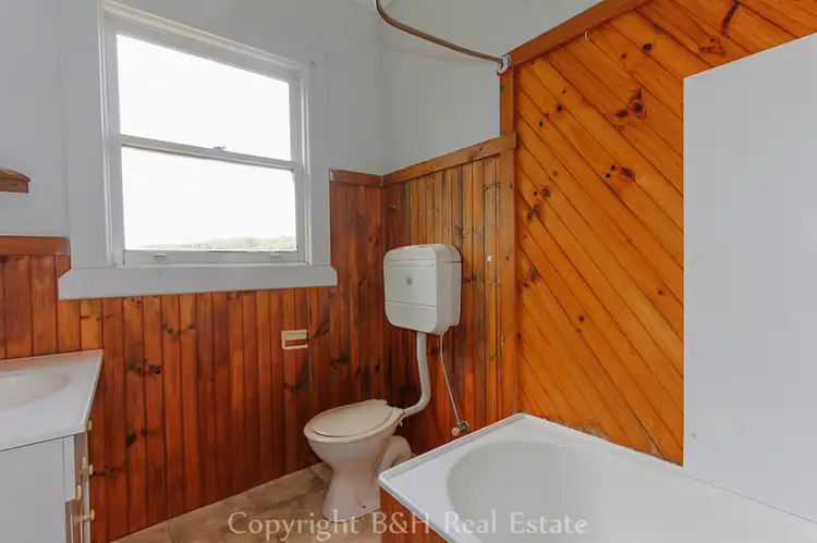 Seventh view of Homely house listing, 11 Myrtle Cresent, Emu Heights TAS 7320