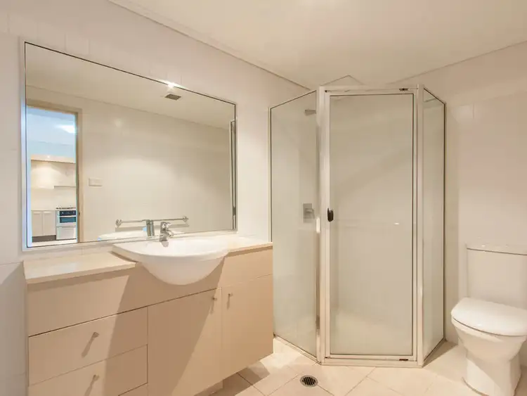 Sixth view of Homely apartment listing, 104/11-19 Waitara Avenue, Waitara NSW 2077