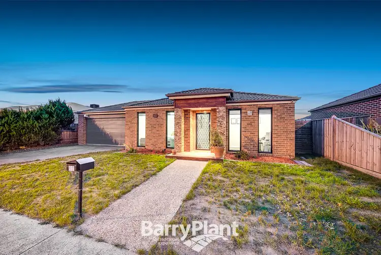 30 Honeyeater Way, Pakenham VIC 3810