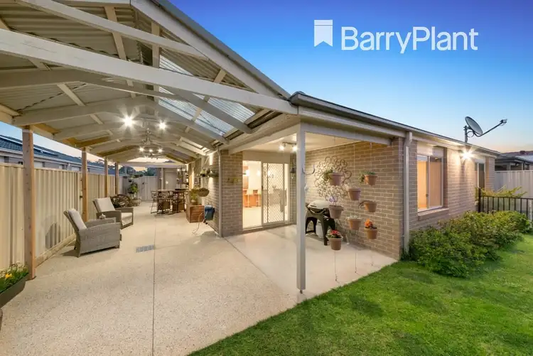 Fourth view of Homely house listing, 15 Pomegranate Way, Pakenham VIC 3810