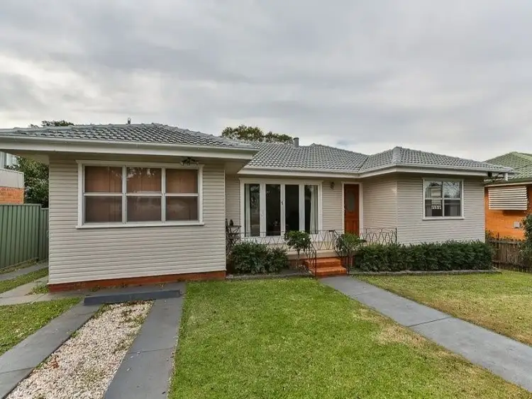 15 Storey Street, Centenary Heights QLD 4350