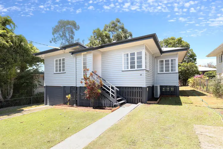 19 Thornycroft Street, Tarragindi QLD 4121