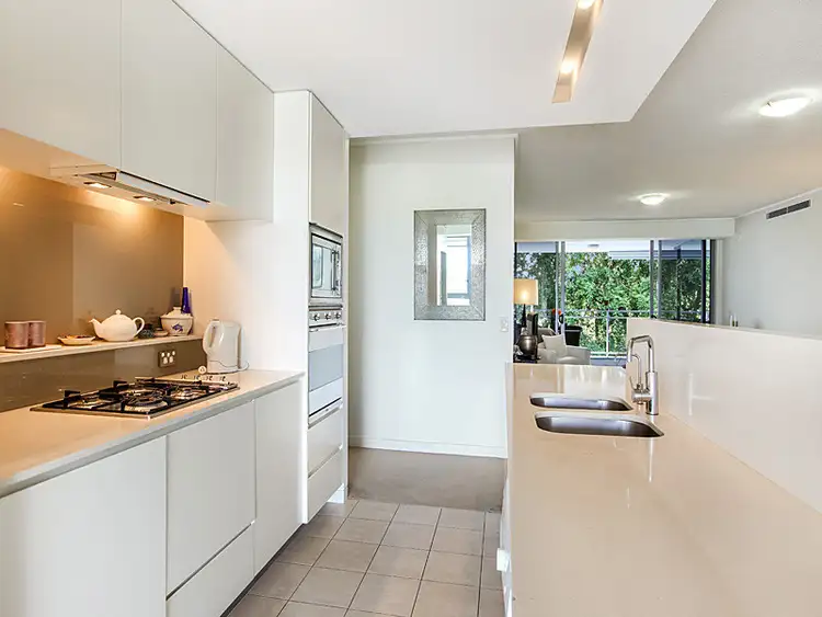 Fifth view of Homely apartment listing, 40 Hollins Crescent, New Farm QLD 4005