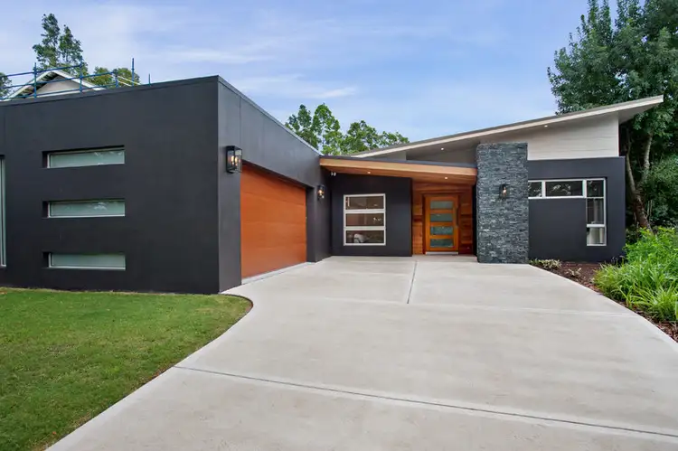 9 Liquid Amber Close, Pokolbin NSW 2320