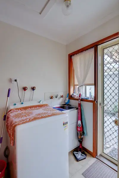 Fifth view of Homely unit listing, 6 Helens Court, Warrnambool VIC 3280