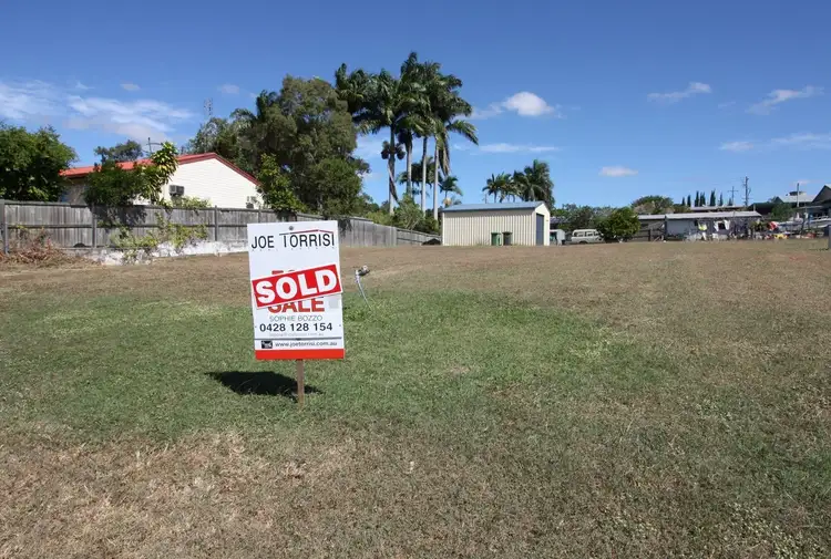 4 Kilpatrick Street, Mareeba QLD 4880