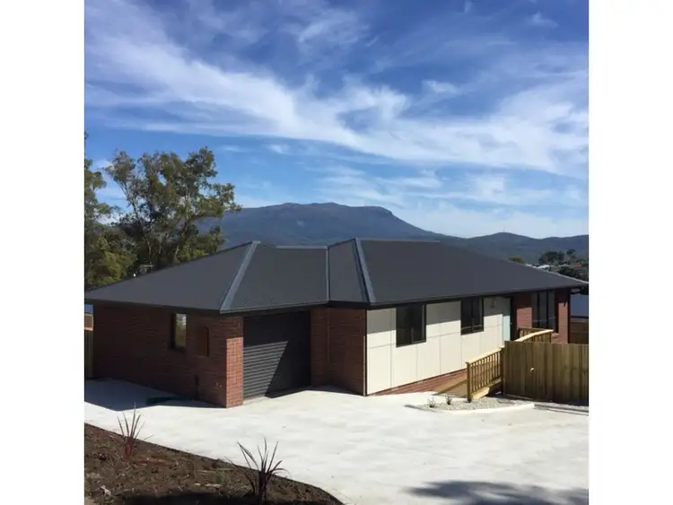 Second view of Homely unit listing, 2/21 Hawthorn Drive, Kingston TAS 7050