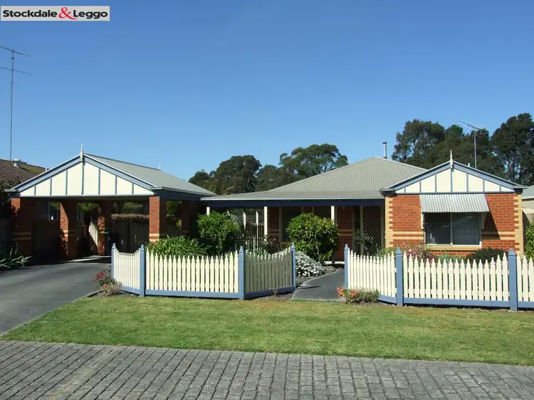2 Rita Court, Newborough VIC 3825