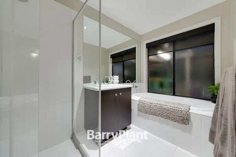 Sixth view of Homely house listing, 19 Spring Circuit, Pakenham VIC 3810