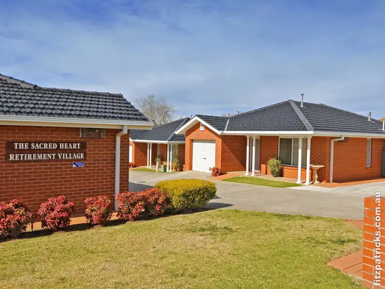 Second view of Homely retirement listing, 1/299 Lake Albert Road, Kooringal NSW 2650