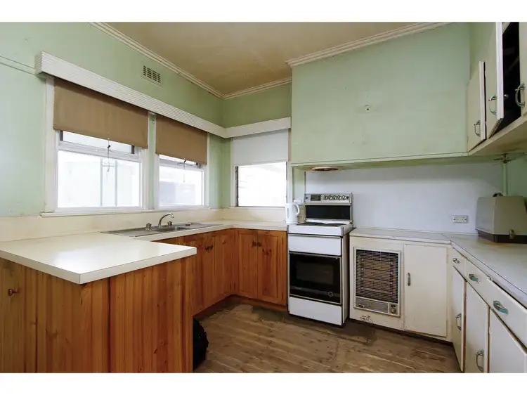 Fourth view of Homely house listing, 136 Lansdowne Street, Sale VIC 3850